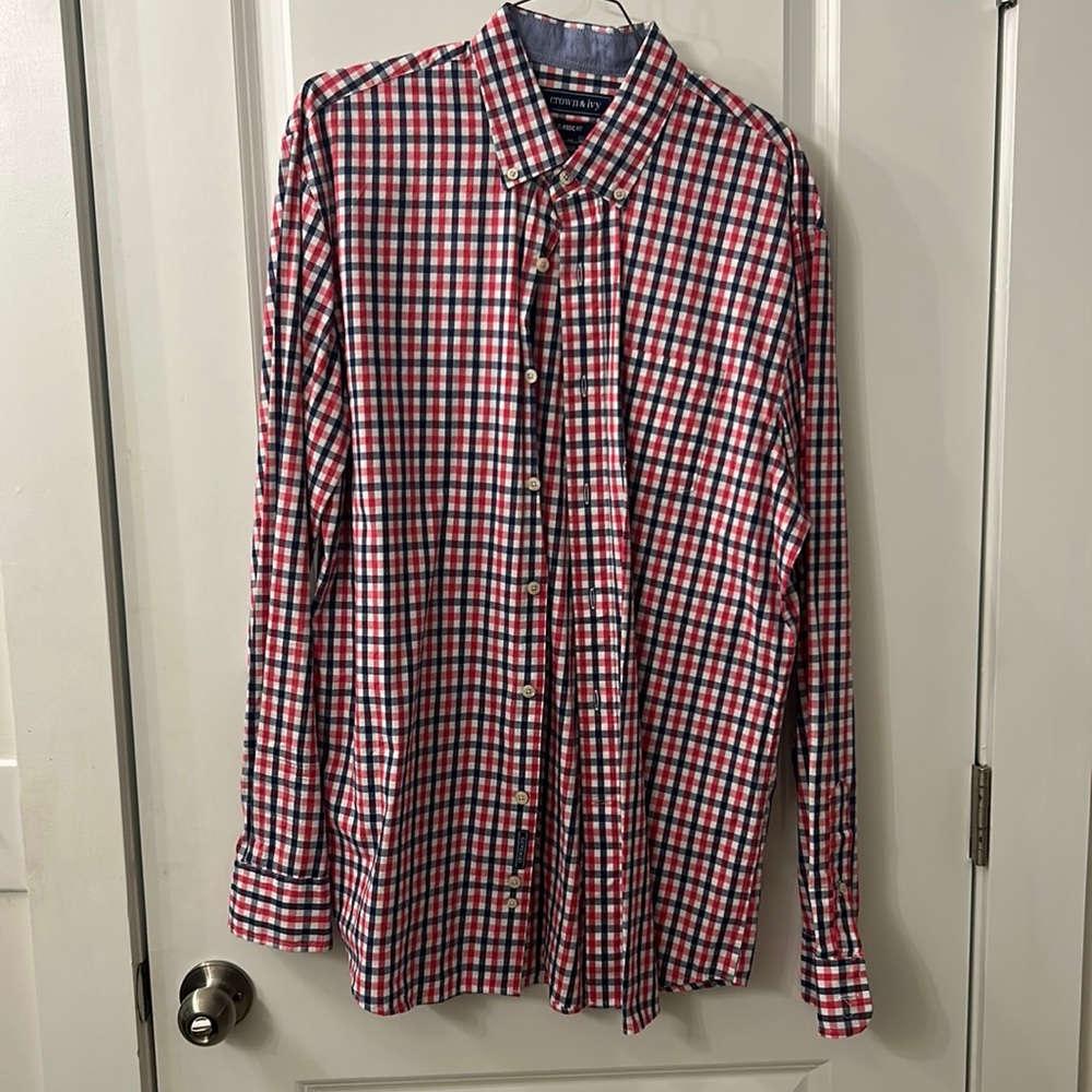 Crown and Ivy long sleeve button down